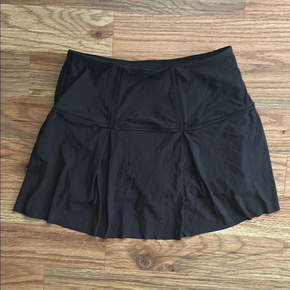 Black lululemon tennis skirt